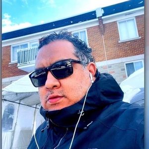 Meet your Posher, Rogelio